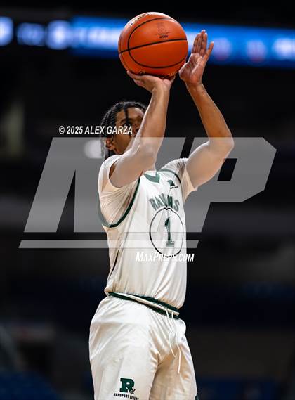 Thumbnail 1 in Waco Meyer vs. Hearne (UIL 2A Basketball Division I Final) photogallery.