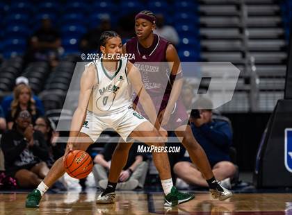 Thumbnail 3 in Waco Meyer vs. Hearne (UIL 2A Basketball Division I Final) photogallery.