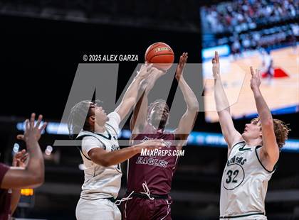 Thumbnail 3 in Waco Meyer vs. Hearne (UIL 2A Basketball Division I Final) photogallery.