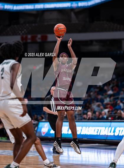 Thumbnail 2 in Waco Meyer vs. Hearne (UIL 2A Basketball Division I Final) photogallery.