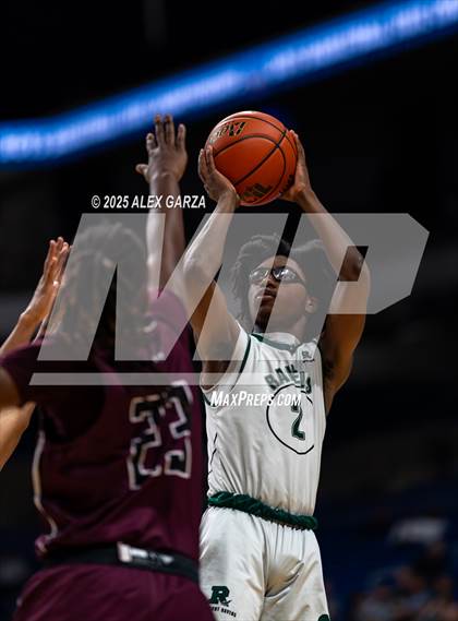 Thumbnail 3 in Waco Meyer vs. Hearne (UIL 2A Basketball Division I Final) photogallery.