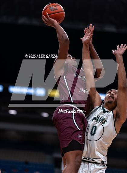 Thumbnail 3 in Waco Meyer vs. Hearne (UIL 2A Basketball Division I Final) photogallery.
