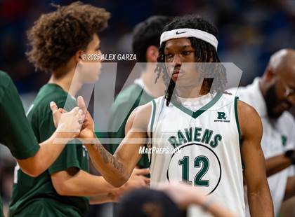 Thumbnail 2 in Waco Meyer vs. Hearne (UIL 2A Basketball Division I Final) photogallery.