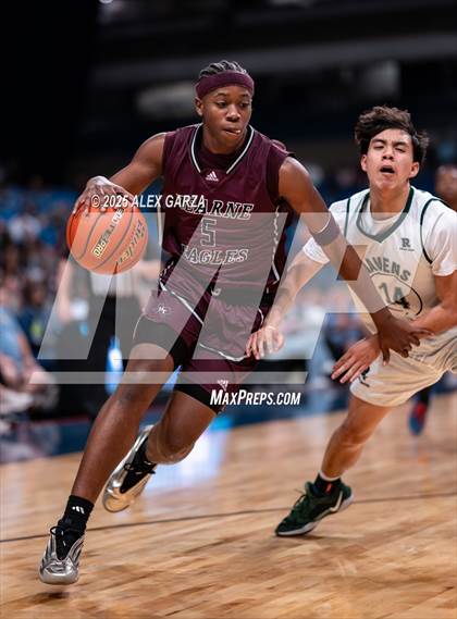 Thumbnail 2 in Waco Meyer vs. Hearne (UIL 2A Basketball Division I Final) photogallery.