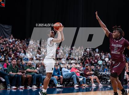 Thumbnail 3 in Waco Meyer vs. Hearne (UIL 2A Basketball Division I Final) photogallery.