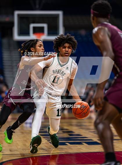 Thumbnail 3 in Waco Meyer vs. Hearne (UIL 2A Basketball Division I Final) photogallery.