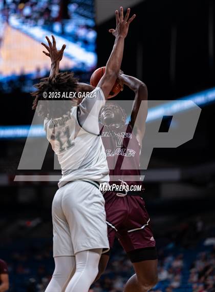 Thumbnail 1 in Waco Meyer vs. Hearne (UIL 2A Basketball Division I Final) photogallery.