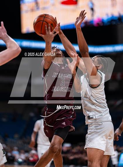 Thumbnail 2 in Waco Meyer vs. Hearne (UIL 2A Basketball Division I Final) photogallery.