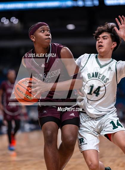 Thumbnail 1 in Waco Meyer vs. Hearne (UIL 2A Basketball Division I Final) photogallery.