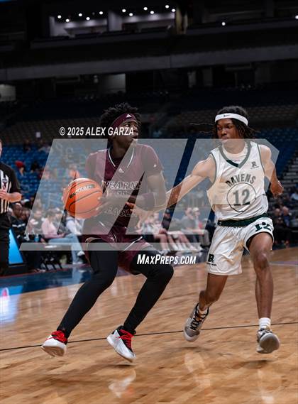 Thumbnail 3 in Waco Meyer vs. Hearne (UIL 2A Basketball Division I Final) photogallery.