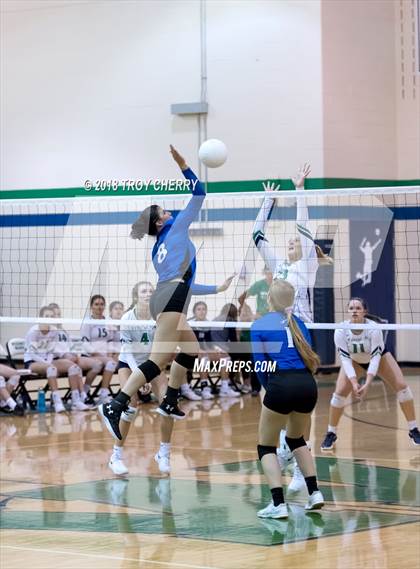Thumbnail 1 in Parkwood @ Weddington photogallery.