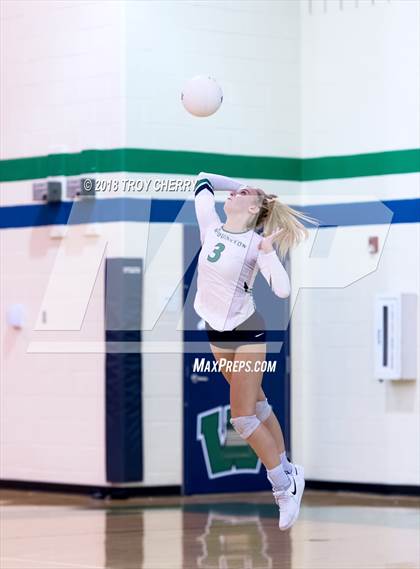 Thumbnail 1 in Parkwood @ Weddington photogallery.