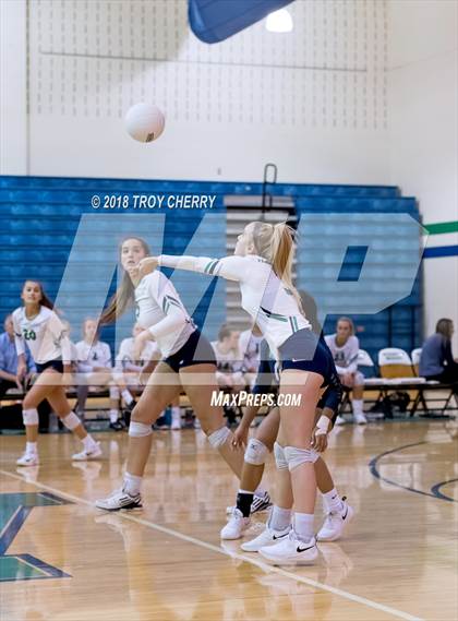 Thumbnail 3 in Parkwood @ Weddington photogallery.