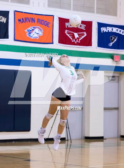 Thumbnail 1 in Parkwood @ Weddington photogallery.