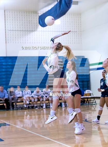 Thumbnail 1 in Parkwood @ Weddington photogallery.