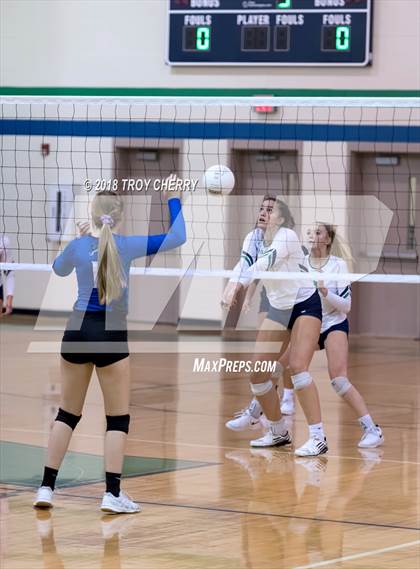 Thumbnail 3 in Parkwood @ Weddington photogallery.