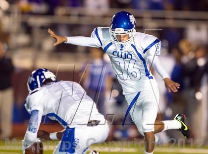 Thumbnail 1 in Tyler vs. Centennial (UIL 4A Division 1 Quarterfinal Playoff) photogallery.