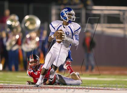 Thumbnail 1 in Tyler vs. Centennial (UIL 4A Division 1 Quarterfinal Playoff) photogallery.