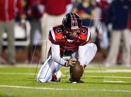 Thumbnail 1 in Tyler vs. Centennial (UIL 4A Division 1 Quarterfinal Playoff) photogallery.