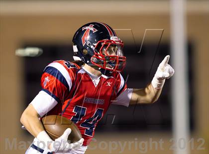 Thumbnail 2 in Tyler vs. Centennial (UIL 4A Division 1 Quarterfinal Playoff) photogallery.