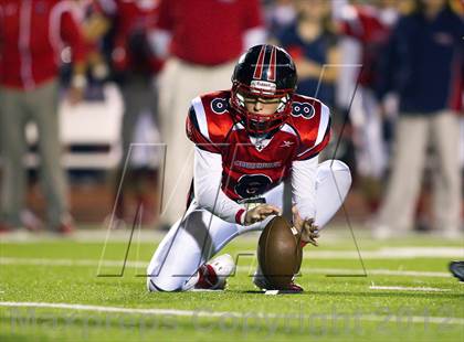 Thumbnail 2 in Tyler vs. Centennial (UIL 4A Division 1 Quarterfinal Playoff) photogallery.