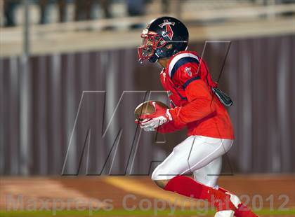 Thumbnail 3 in Tyler vs. Centennial (UIL 4A Division 1 Quarterfinal Playoff) photogallery.