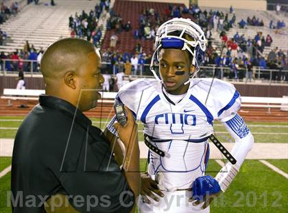 Thumbnail 1 in Tyler vs. Centennial (UIL 4A Division 1 Quarterfinal Playoff) photogallery.