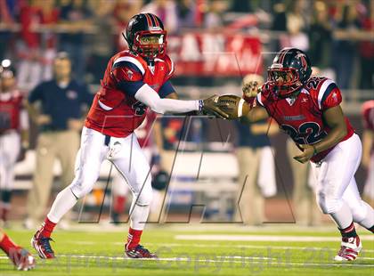 Thumbnail 1 in Tyler vs. Centennial (UIL 4A Division 1 Quarterfinal Playoff) photogallery.