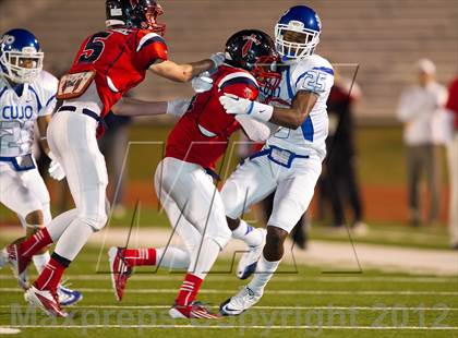 Thumbnail 3 in Tyler vs. Centennial (UIL 4A Division 1 Quarterfinal Playoff) photogallery.