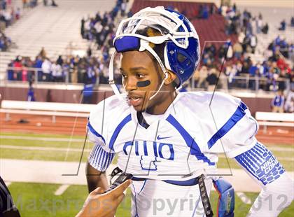 Thumbnail 2 in Tyler vs. Centennial (UIL 4A Division 1 Quarterfinal Playoff) photogallery.