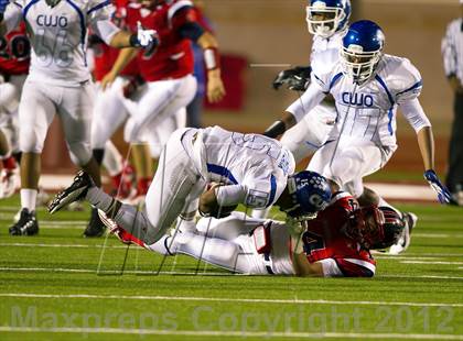 Thumbnail 2 in Tyler vs. Centennial (UIL 4A Division 1 Quarterfinal Playoff) photogallery.
