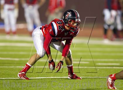 Thumbnail 3 in Tyler vs. Centennial (UIL 4A Division 1 Quarterfinal Playoff) photogallery.