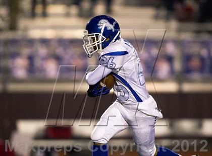 Thumbnail 1 in Tyler vs. Centennial (UIL 4A Division 1 Quarterfinal Playoff) photogallery.