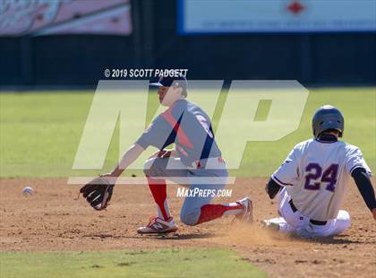 Thumbnail 1 in Great Oak @ Carlsbad (Pirate Classic) photogallery.