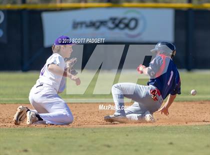 Thumbnail 1 in Great Oak @ Carlsbad (Pirate Classic) photogallery.