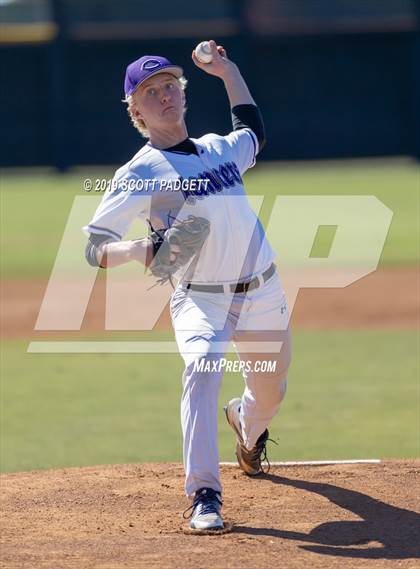 Thumbnail 1 in Great Oak @ Carlsbad (Pirate Classic) photogallery.
