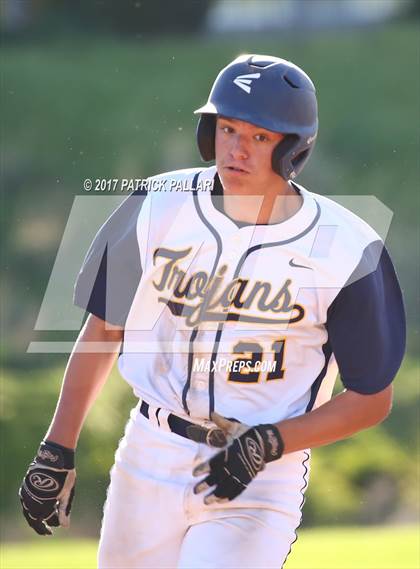 Thumbnail 1 in Folsom @ Oak Ridge photogallery.