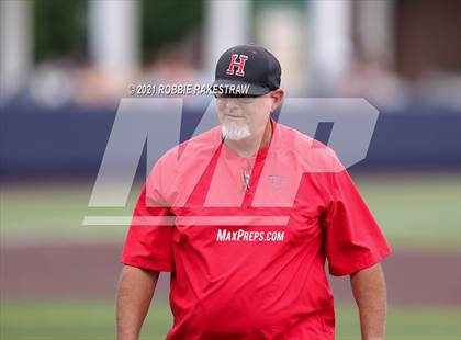 Thumbnail 3 in Rockwall vs. Rockwall-Heath (UIL 6A Regional Finals Game 3) photogallery.