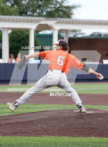 Thumbnail 1 in Rockwall vs. Rockwall-Heath (UIL 6A Regional Finals Game 3) photogallery.