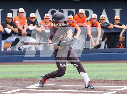 Thumbnail 3 in Rockwall vs. Rockwall-Heath (UIL 6A Regional Finals Game 3) photogallery.