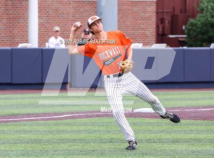 Thumbnail 3 in Rockwall vs. Rockwall-Heath (UIL 6A Regional Finals Game 3) photogallery.