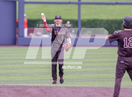 Thumbnail 1 in Rockwall vs. Rockwall-Heath (UIL 6A Regional Finals Game 3) photogallery.