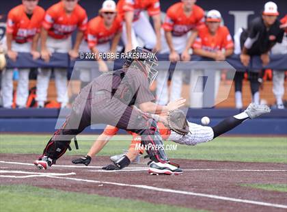 Thumbnail 1 in Rockwall vs. Rockwall-Heath (UIL 6A Regional Finals Game 3) photogallery.