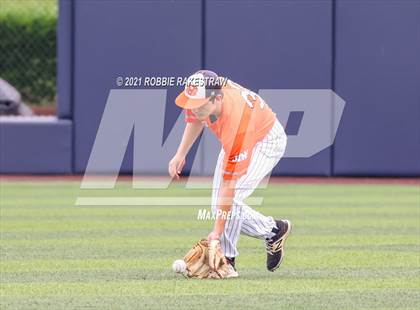 Thumbnail 1 in Rockwall vs. Rockwall-Heath (UIL 6A Regional Finals Game 3) photogallery.