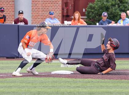 Thumbnail 2 in Rockwall vs. Rockwall-Heath (UIL 6A Regional Finals Game 3) photogallery.