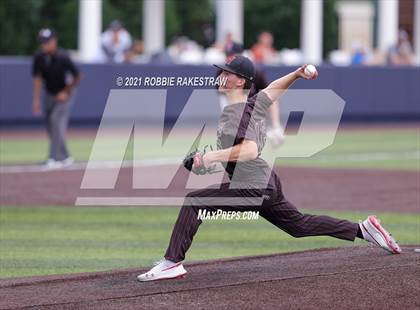 Thumbnail 2 in Rockwall vs. Rockwall-Heath (UIL 6A Regional Finals Game 3) photogallery.