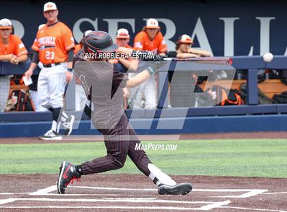 Thumbnail 2 in Rockwall vs. Rockwall-Heath (UIL 6A Regional Finals Game 3) photogallery.