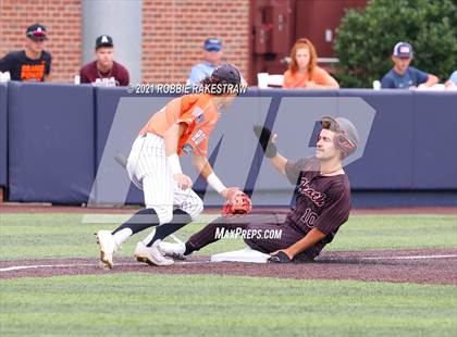 Thumbnail 3 in Rockwall vs. Rockwall-Heath (UIL 6A Regional Finals Game 3) photogallery.