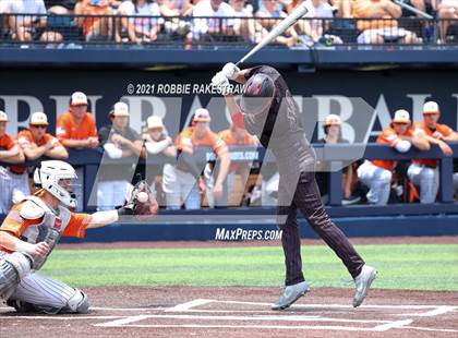 Thumbnail 3 in Rockwall vs. Rockwall-Heath (UIL 6A Regional Finals Game 3) photogallery.