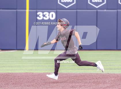 Thumbnail 1 in Rockwall vs. Rockwall-Heath (UIL 6A Regional Finals Game 3) photogallery.